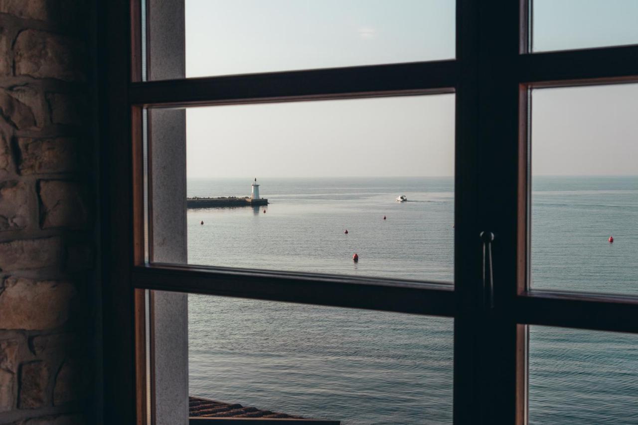 City Center Coastal Escape - Apartments With Sea View Or Cozy Room Novigrad Istria Eksteriør billede