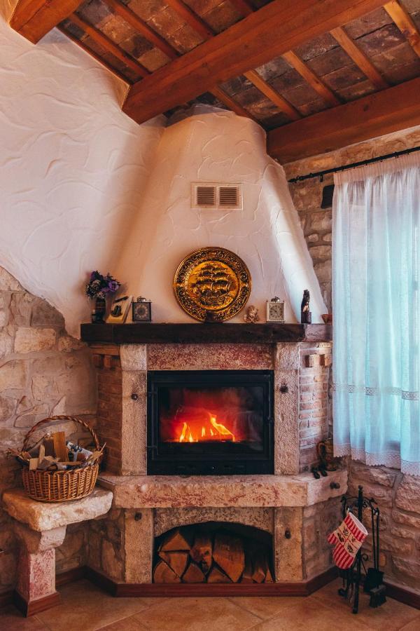 City Center Coastal Escape - Apartments With Sea View Or Cozy Room Novigrad Istria Eksteriør billede