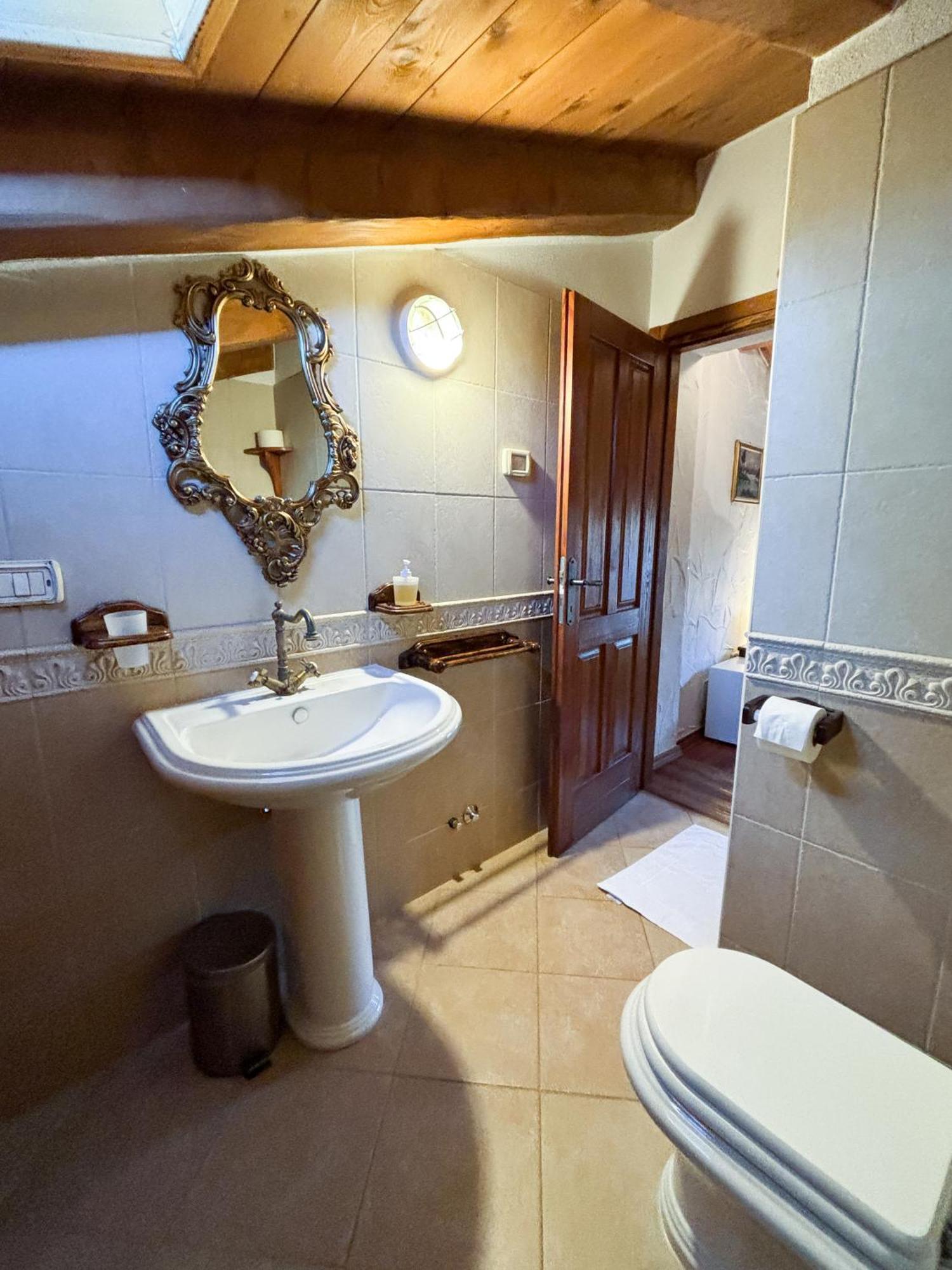 City Center Coastal Escape - Apartments With Sea View Or Cozy Room Novigrad Istria Eksteriør billede