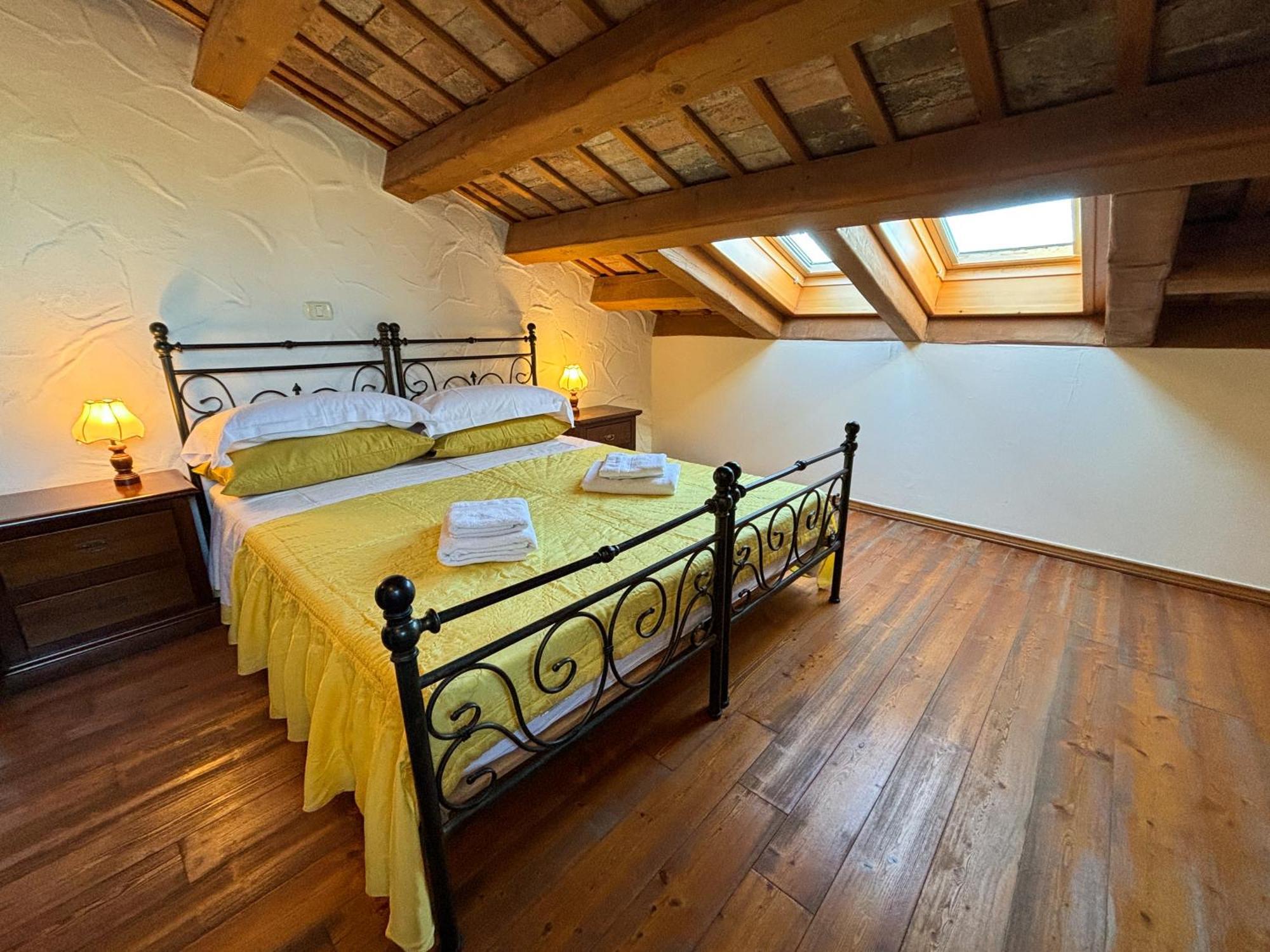City Center Coastal Escape - Apartments With Sea View Or Cozy Room Novigrad Istria Eksteriør billede