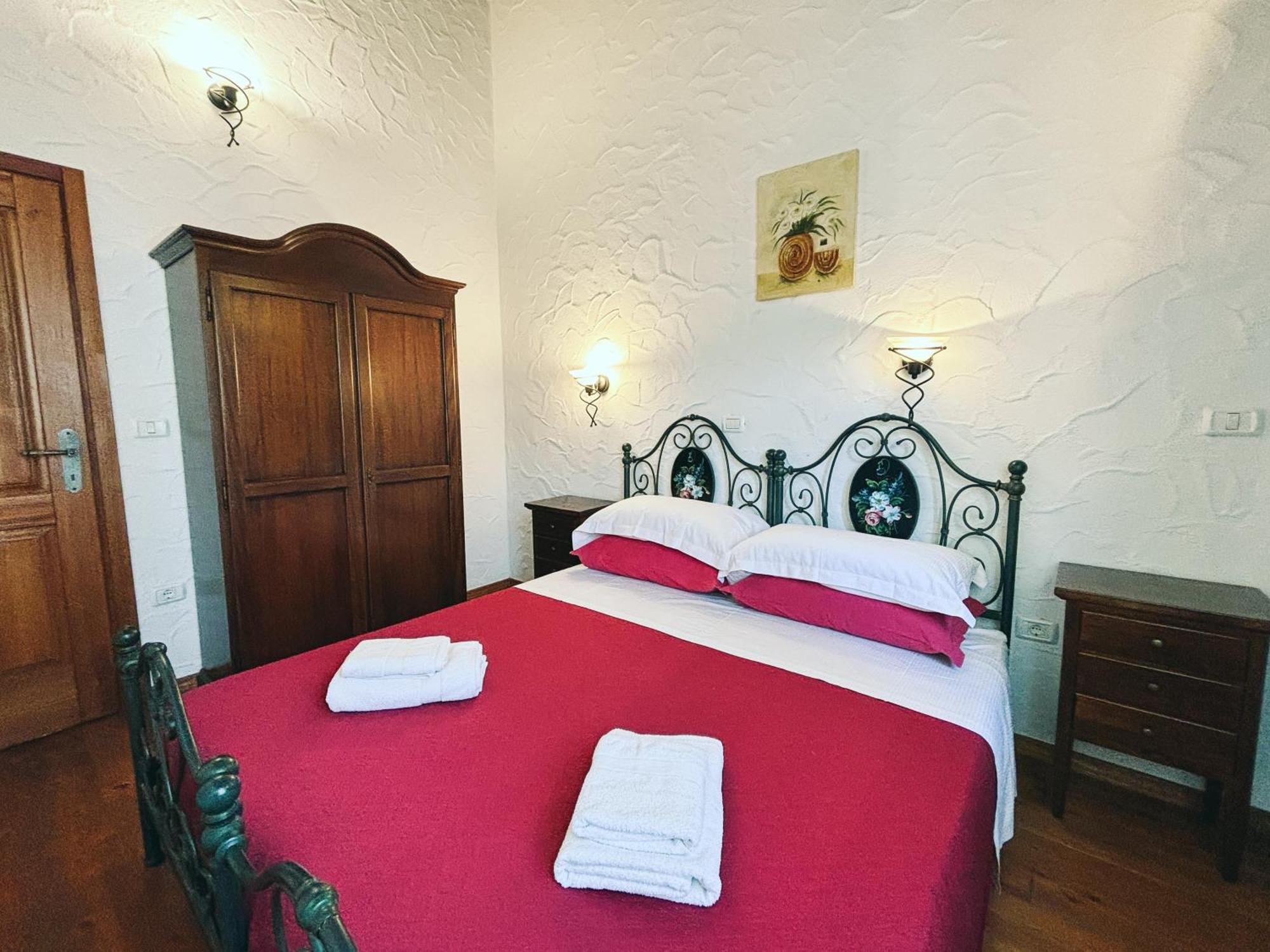 City Center Coastal Escape - Apartments With Sea View Or Cozy Room Novigrad Istria Eksteriør billede