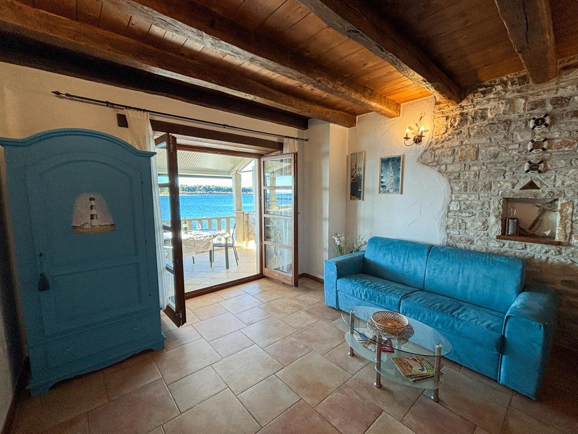 City Center Coastal Escape - Apartments With Sea View Or Cozy Room Novigrad Istria Eksteriør billede
