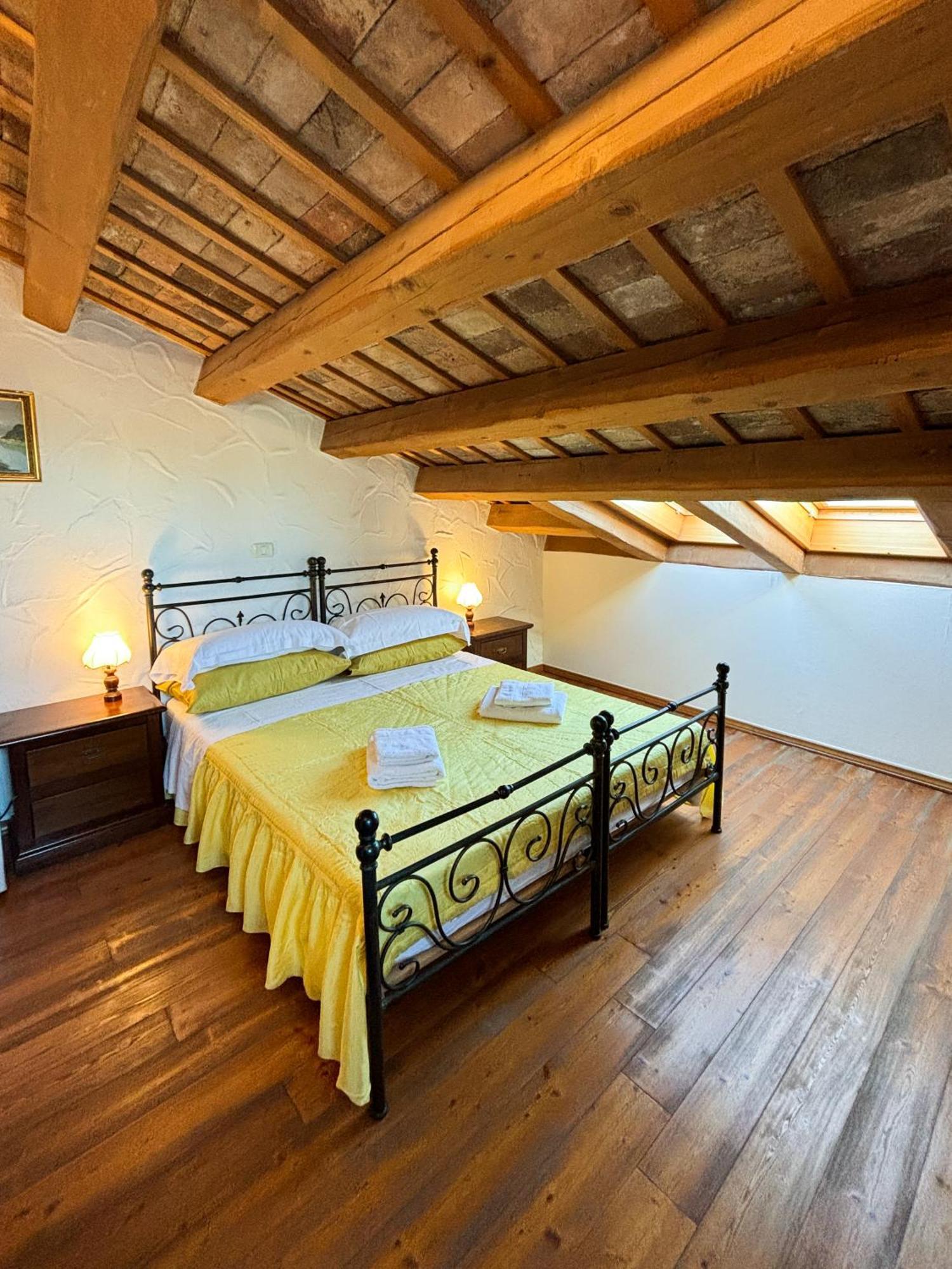 City Center Coastal Escape - Apartments With Sea View Or Cozy Room Novigrad Istria Eksteriør billede